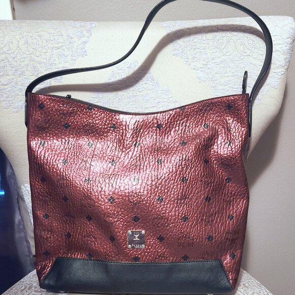 MCM Metallic Visetos Medium Hobo Bag Scooter Red - EUC - Picture 1 of 9